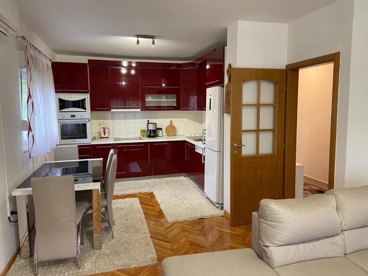 Guest House Ivano موستار المظهر الخارجي الصورة